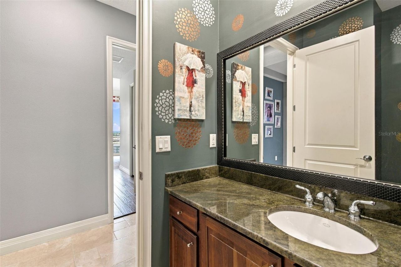 1209 E Cumberland Avenue, Unit 2901, Tampa, FL 33602 Photo