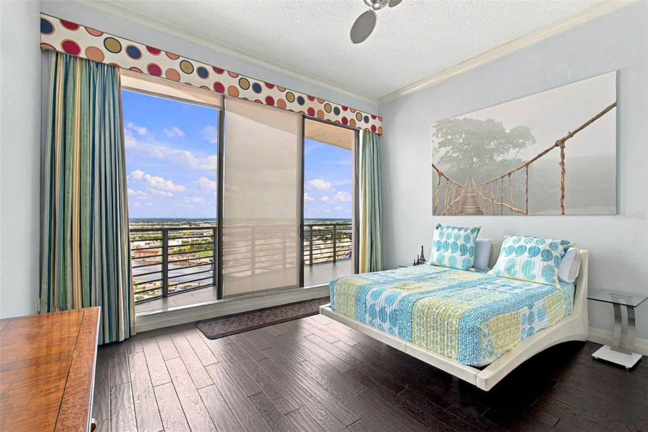 1209 E Cumberland Avenue, Unit 2901, Tampa, FL 33602 Photo
