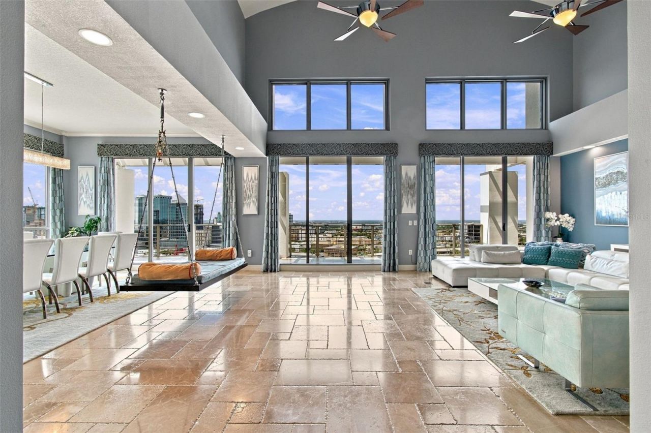 1209 E Cumberland Avenue, Unit 2901, Tampa, FL 33602 Photo