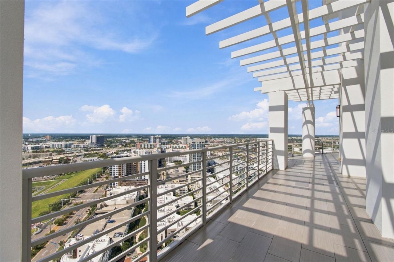 1209 E Cumberland Avenue, Unit 2901, Tampa, FL 33602 Photo