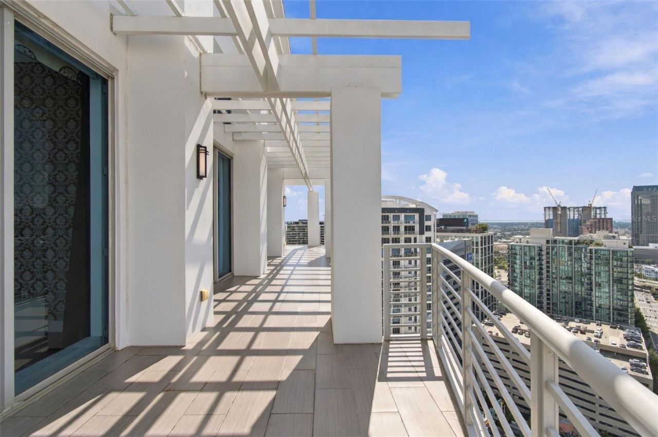 1209 E Cumberland Avenue, Unit 2901, Tampa, FL 33602 Photo
