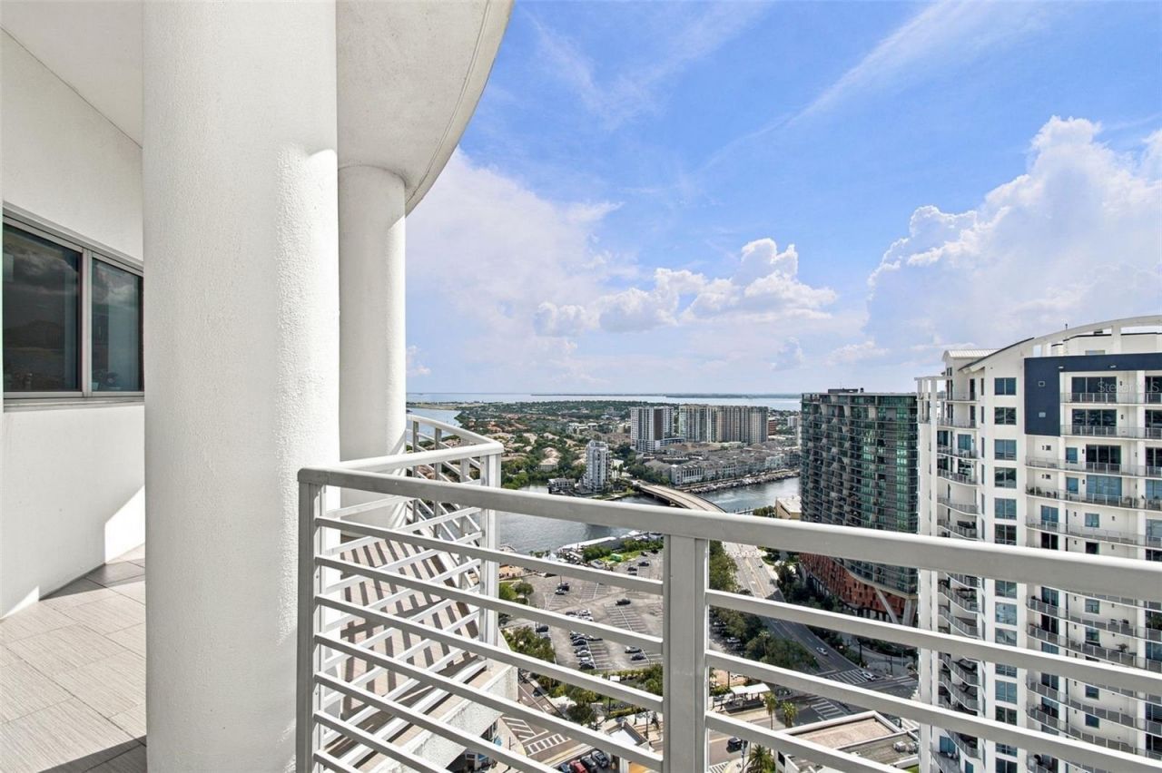 1209 E Cumberland Avenue, Unit 2901, Tampa, FL 33602 Photo