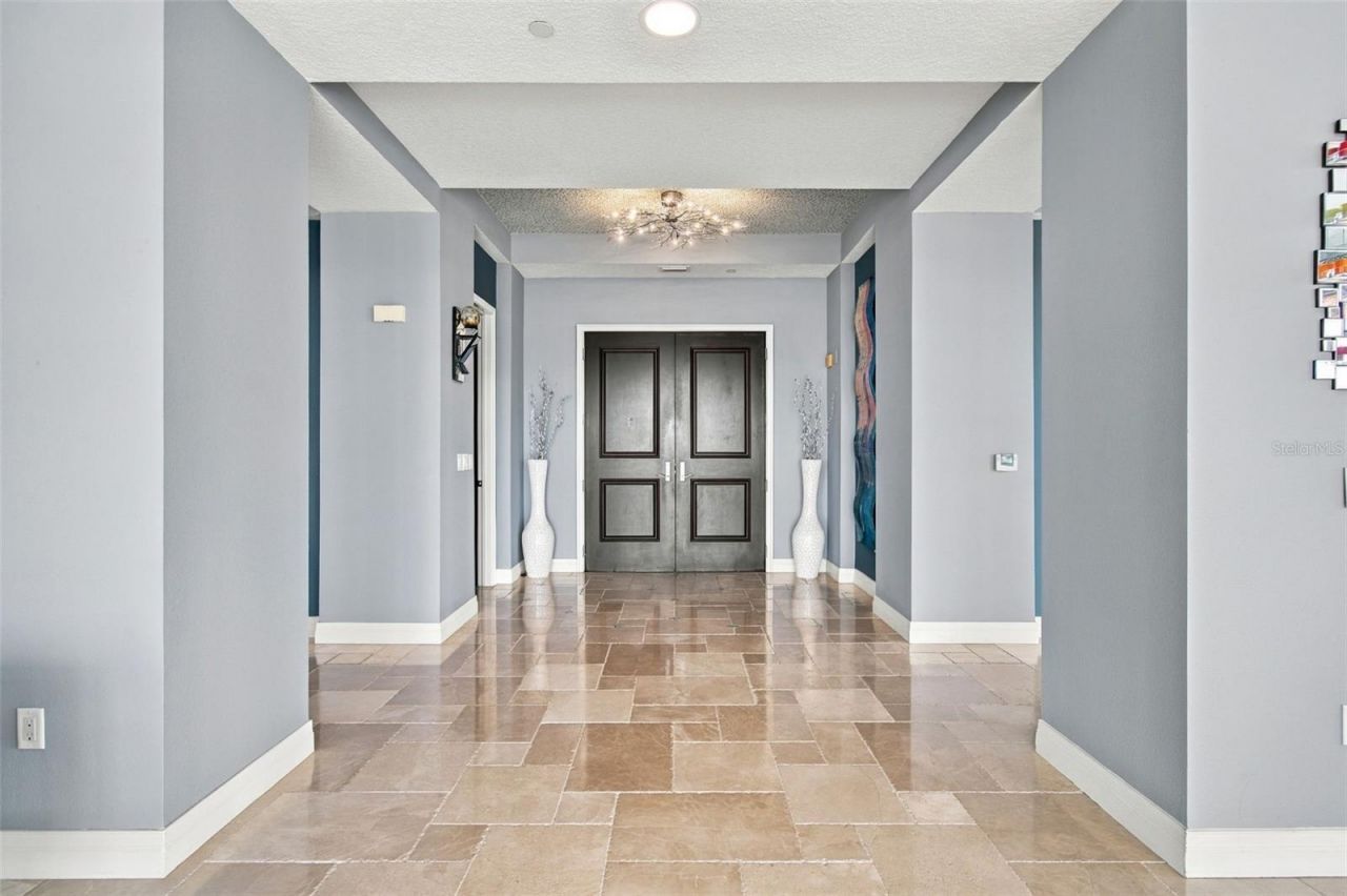 1209 E Cumberland Avenue, Unit 2901, Tampa, FL 33602 Photo
