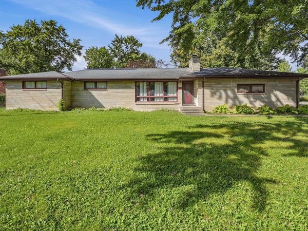 3900 W Riverside Avenue, Muncie, IN 47304