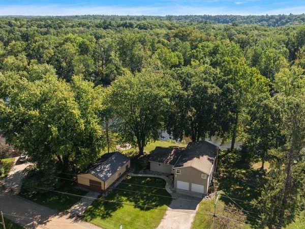 7842 Main Street, Newaygo, MI 49337