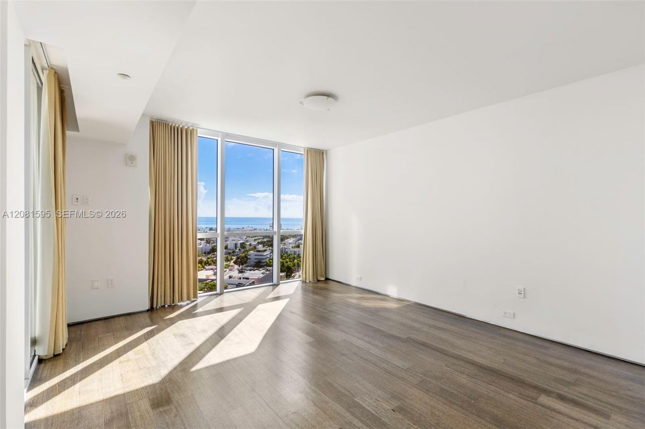 400 Alton Rd , Unit 2101, Miami Beach, FL 33139 Photo