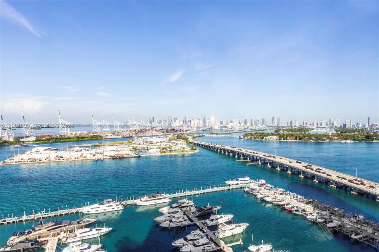 400 Alton Rd , Unit 2101, Miami Beach, FL 33139 Photo