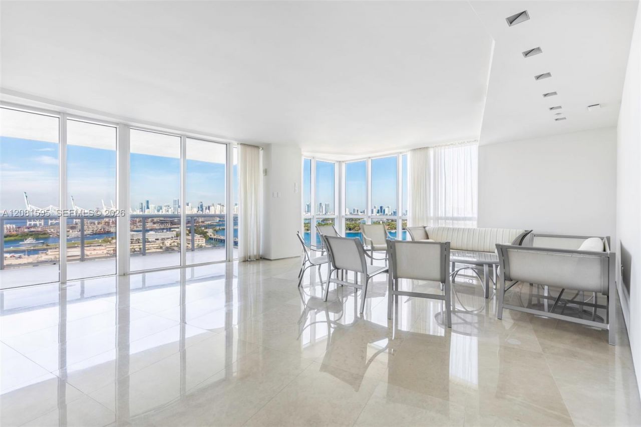 400 Alton Rd , Unit 2101, Miami Beach, FL 33139 Photo