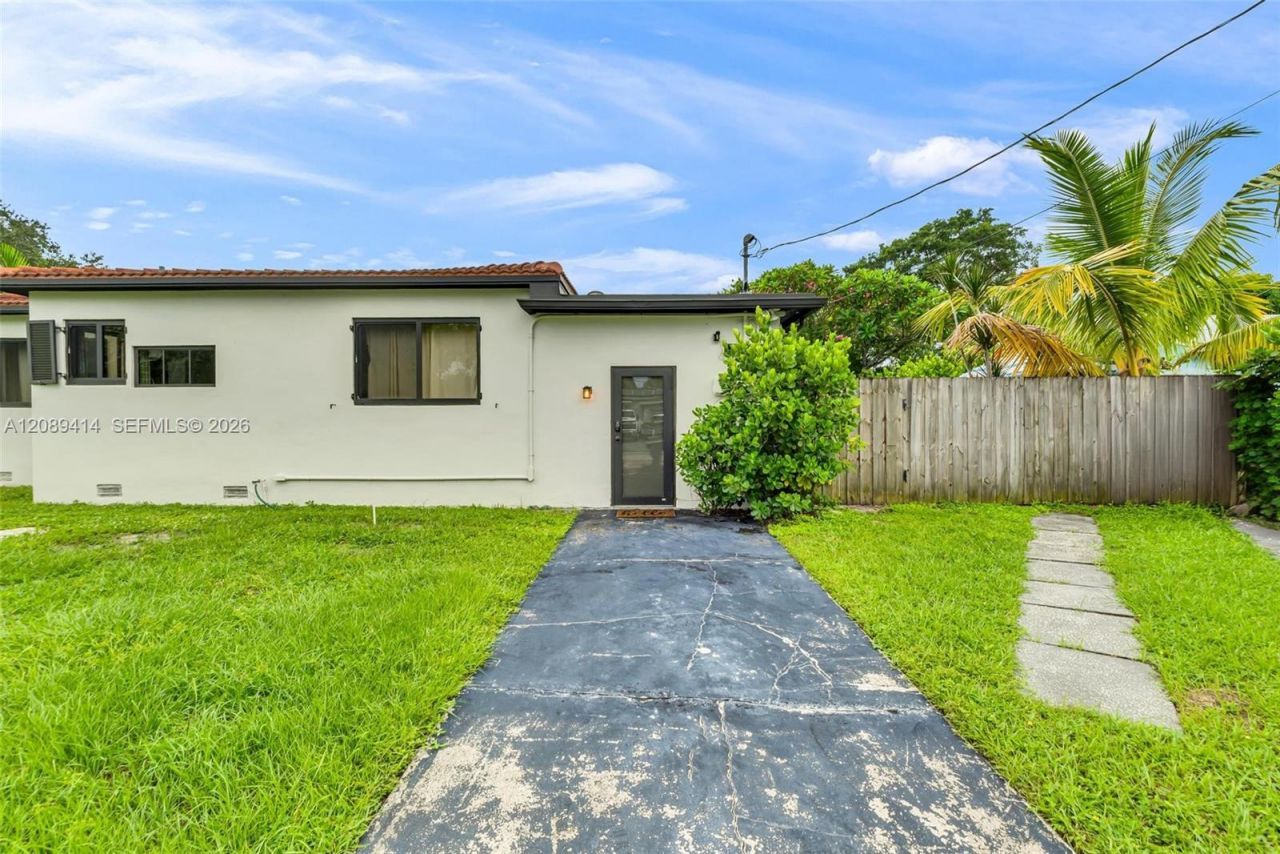 1224 N 26th Ave, Hollywood, FL 33020 Photo