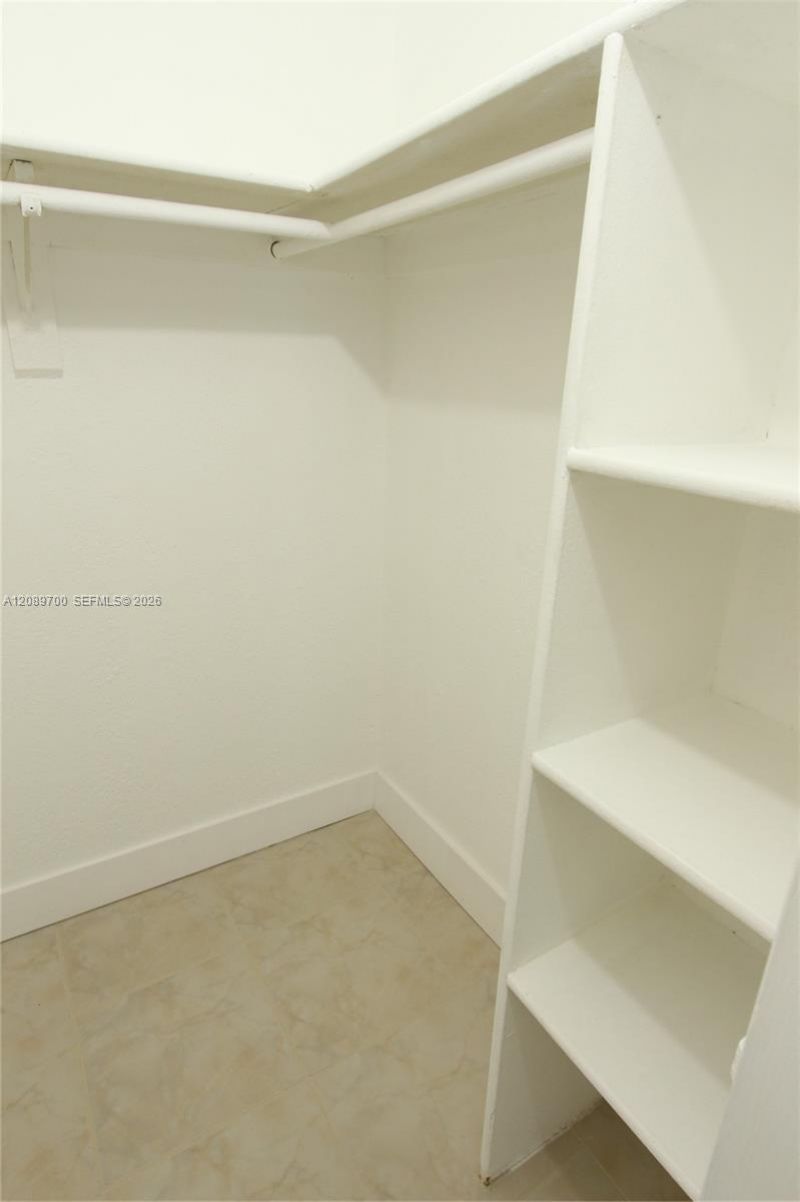 4550 NW 9th St, Unit 808E, Miami, FL 33126 Photo