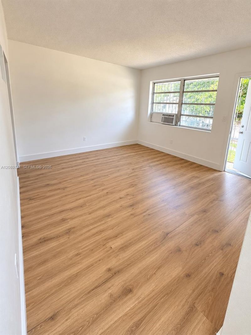 5800 NE 3rd Ave, Unit Left, Miami, FL 33137 Photo