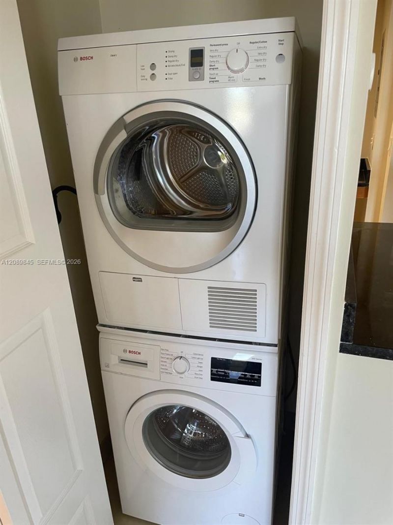 10350 W Bay Harbor Dr , Unit 9H, Bay Harbor Islands, FL 33154 Photo