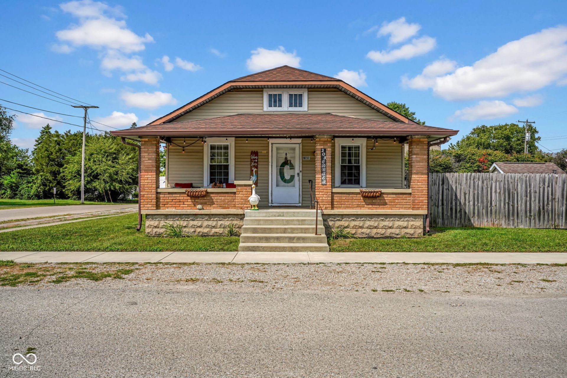 203 N Washington Street, Morristown, IN 46161 Main Photo