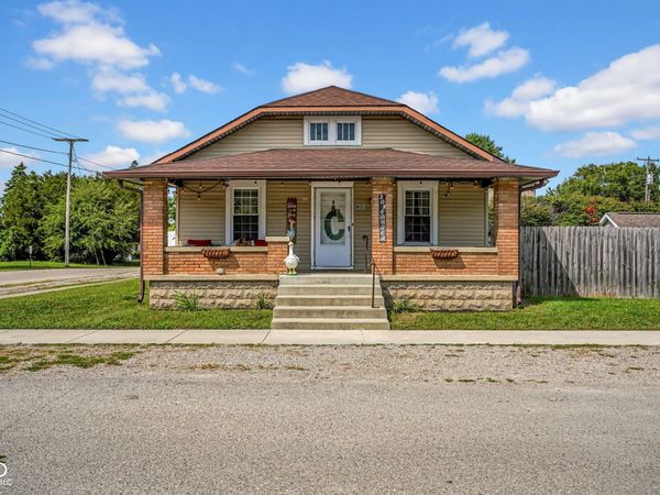 203 N Washington Street, Morristown, IN 46161