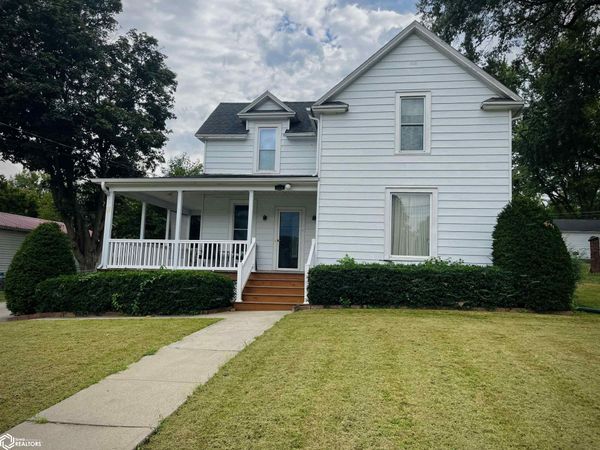 218 W Clark Street, Clarinda, IA 51632
