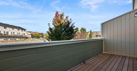 655 Stacie Nicole Lane, Reno, NV 89503 Photo