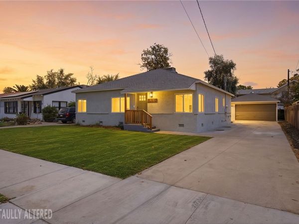 250 Holtby, Bakersfield, CA 93304
