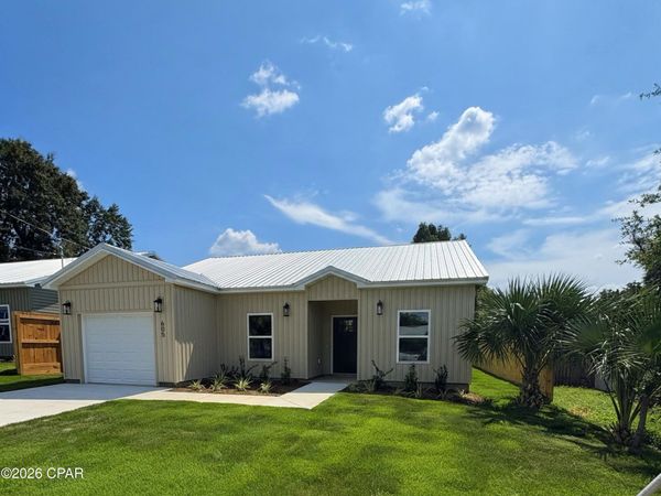 605 Garden Club Drive , Panama City, FL 32401