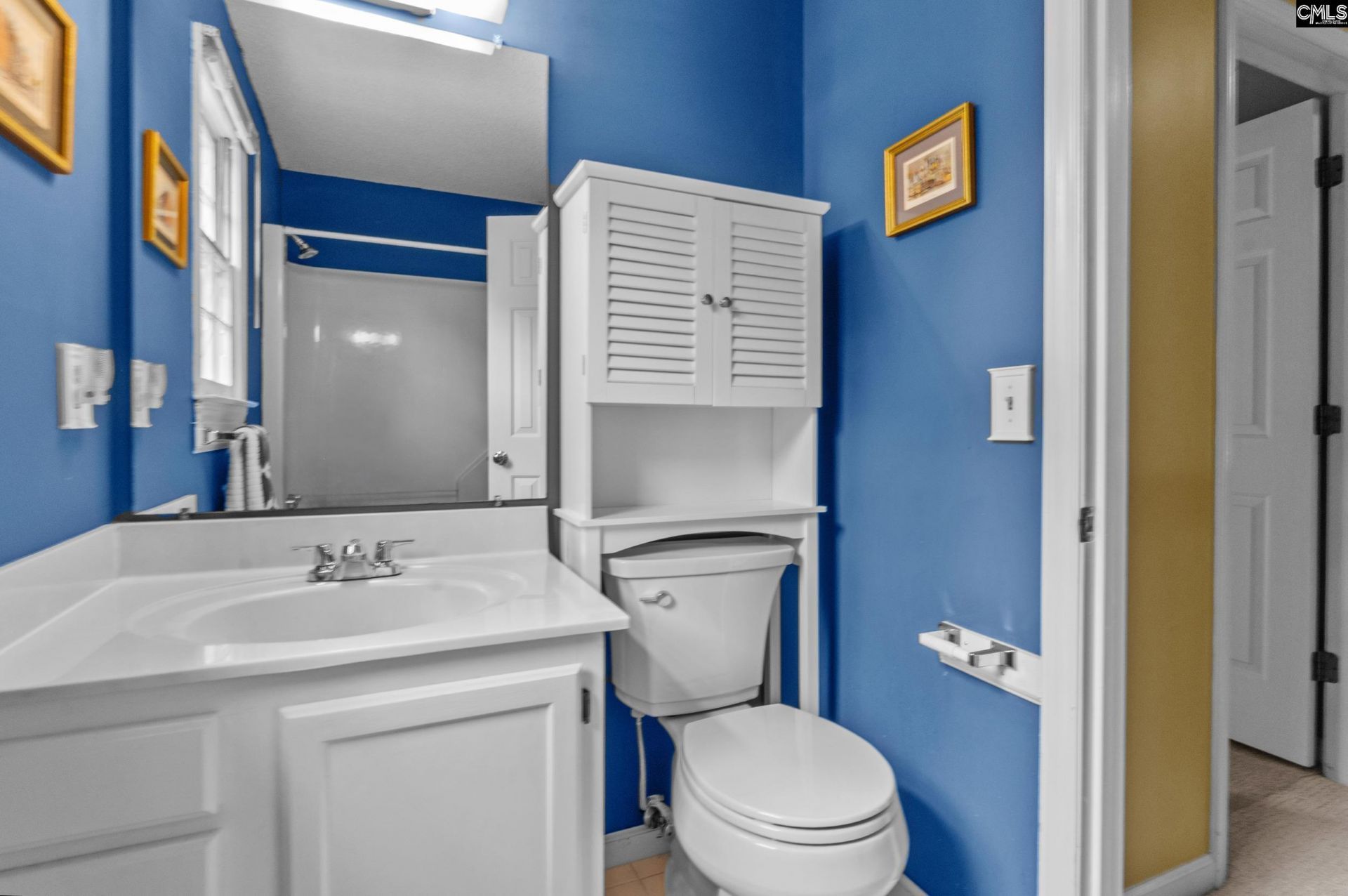 121 Brook Hollow Drive Photo 18