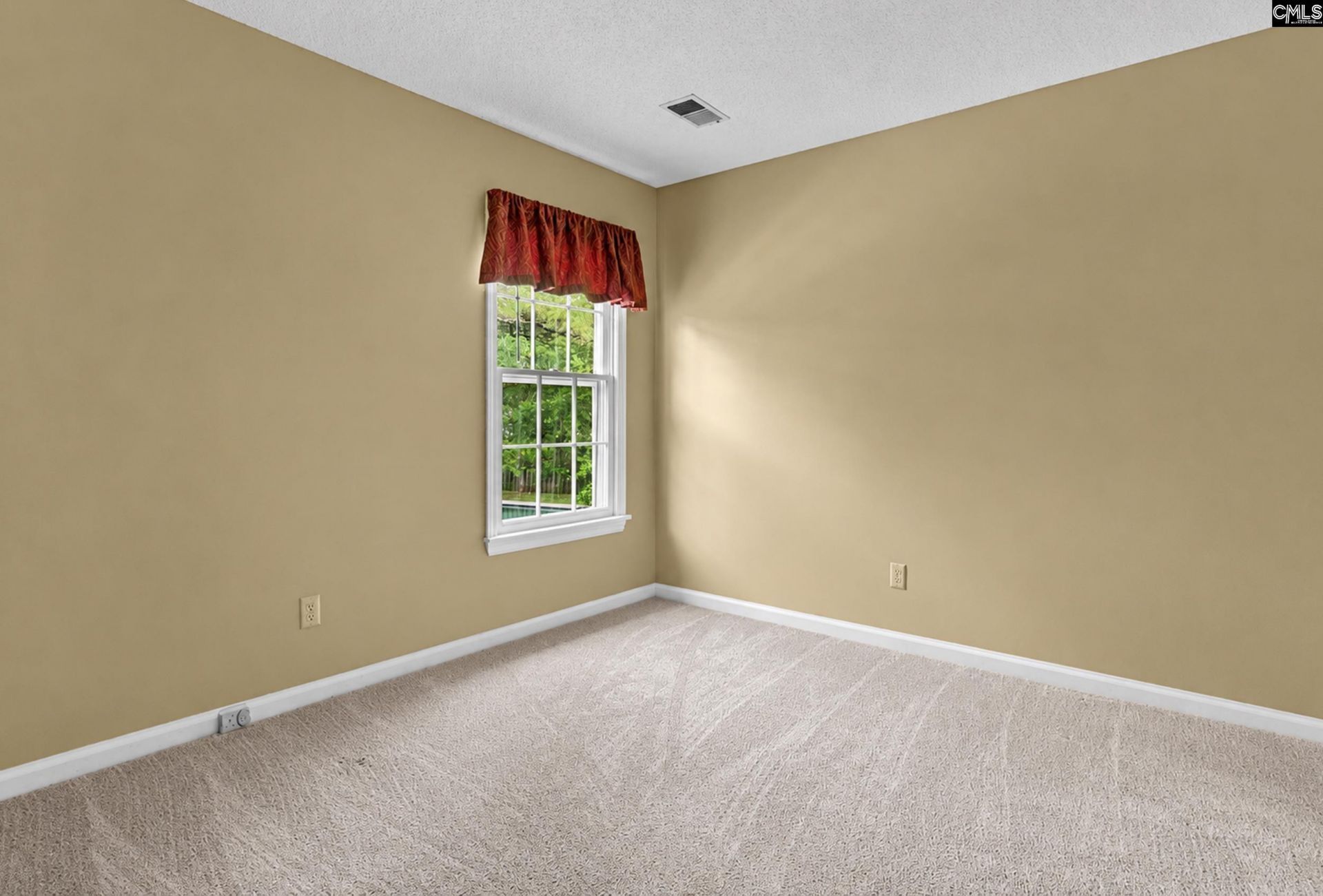 121 Brook Hollow Drive Photo 26