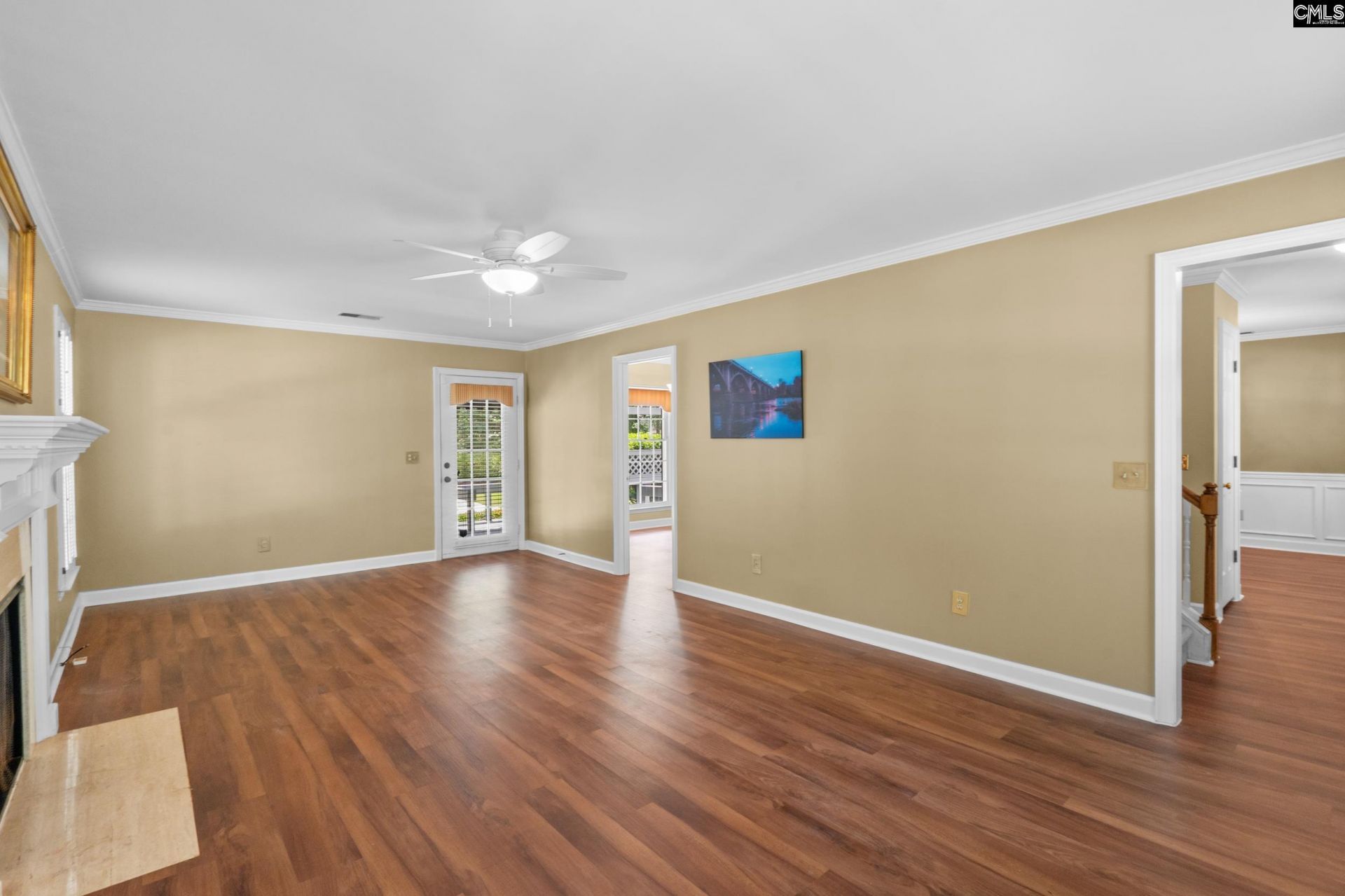121 Brook Hollow Drive Photo 7