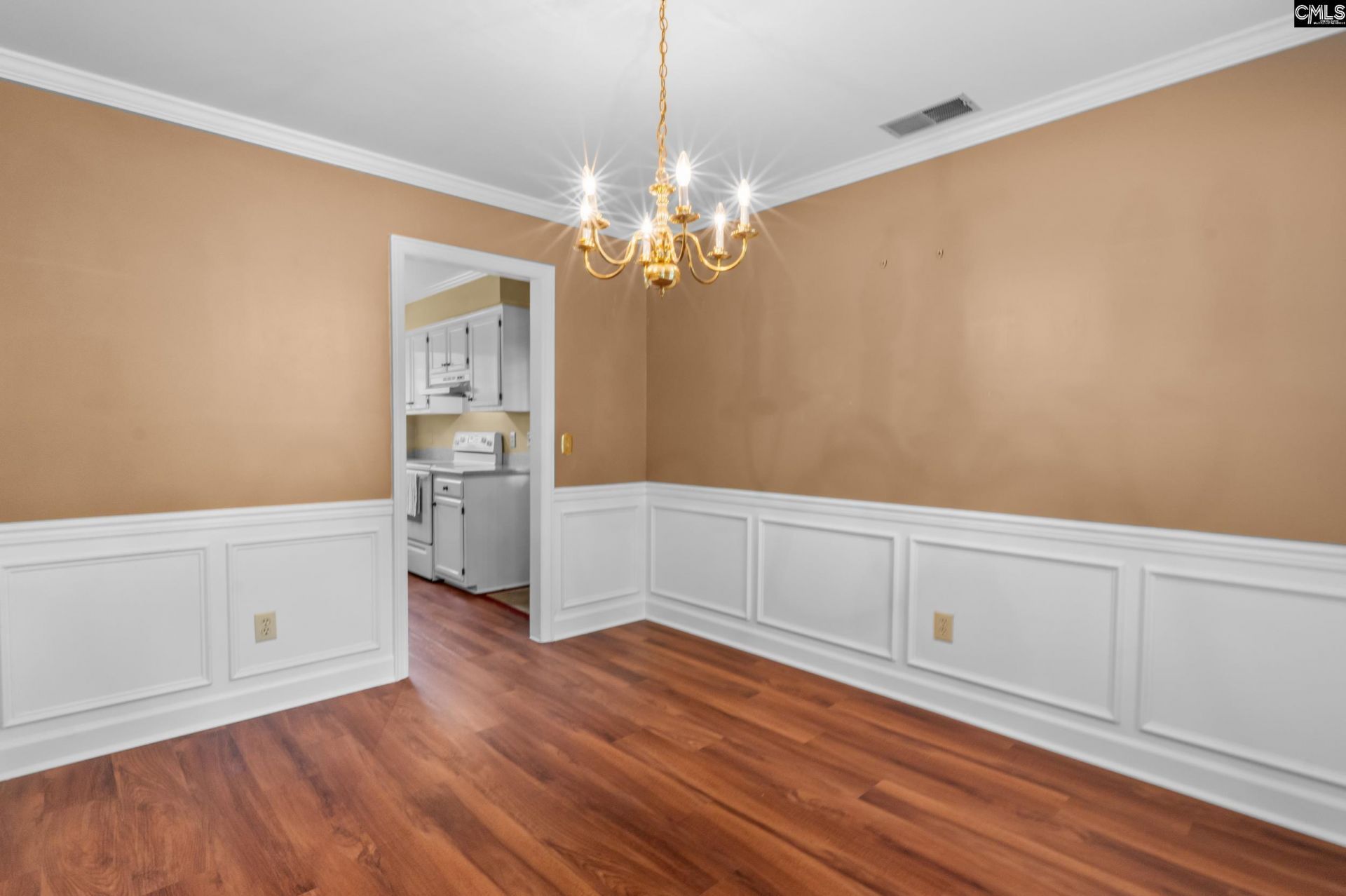 121 Brook Hollow Drive Photo 9