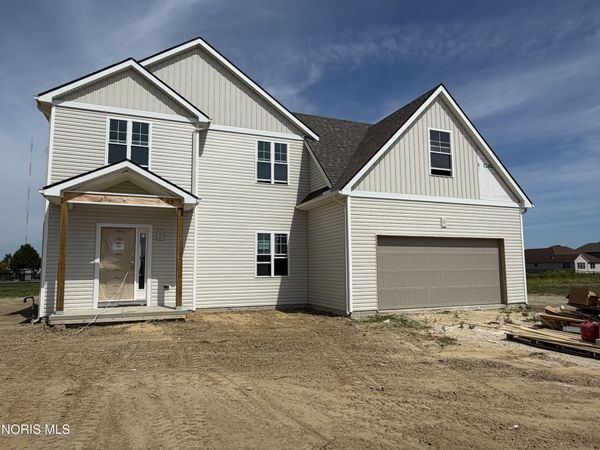 5023 Magnolia Drive , Oregon, OH 43616