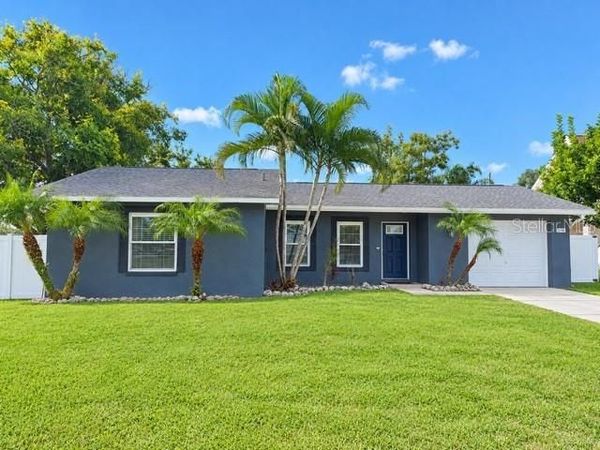 11606 79TH AVENUE, SEMINOLE, FL 33772