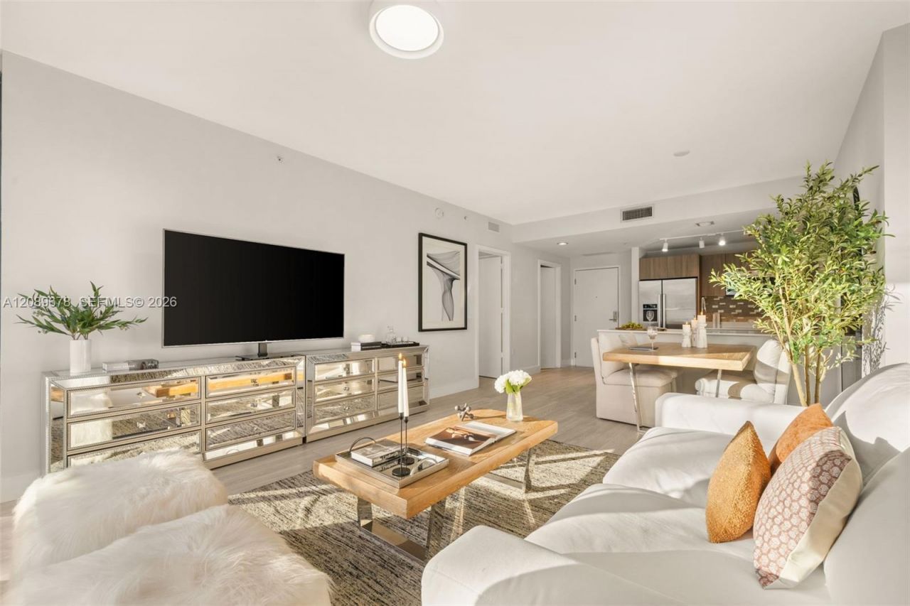 201 SW 17th Rd , Unit 511, Miami, FL 33129 Photo