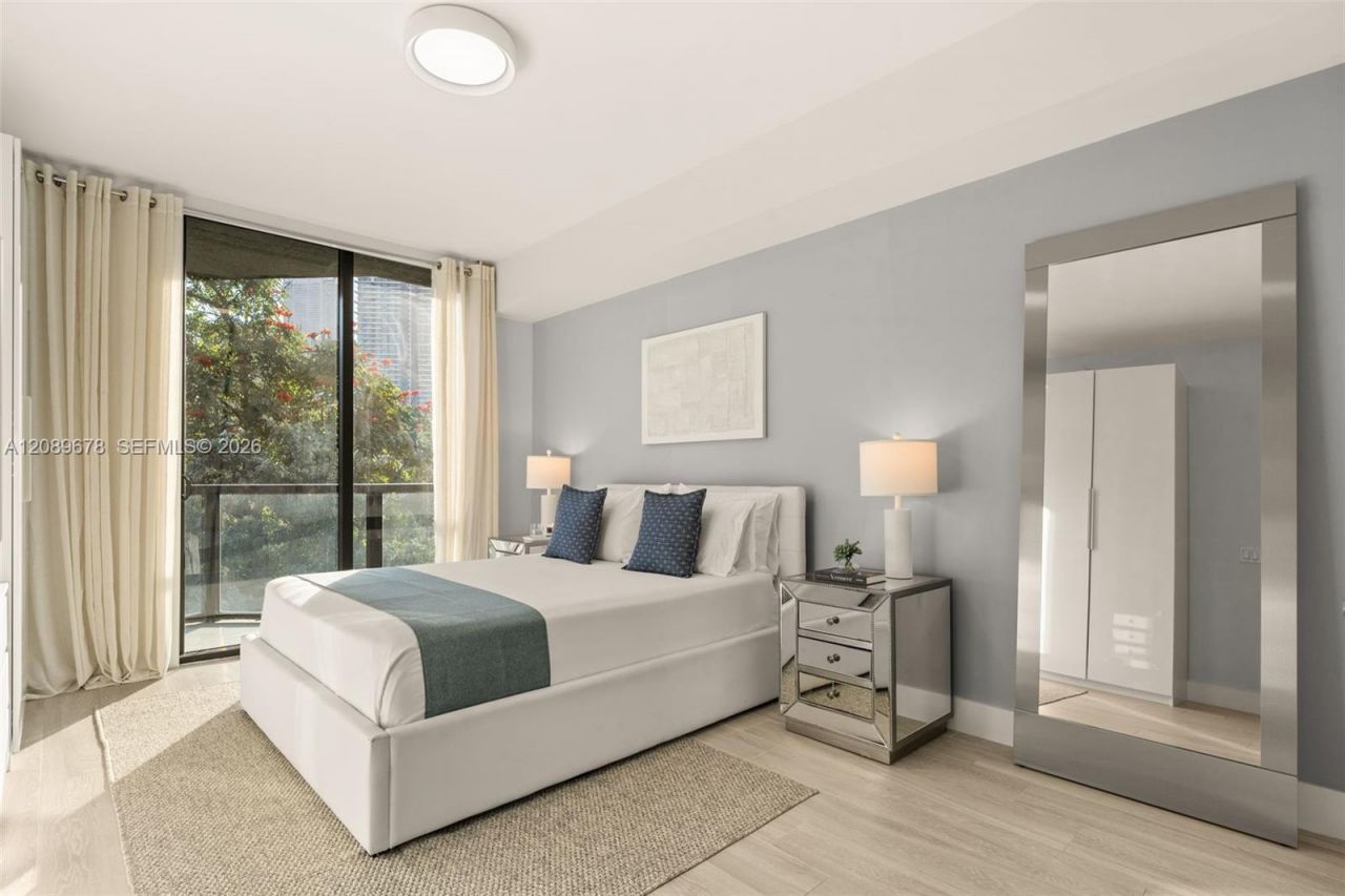 201 SW 17th Rd , Unit 511, Miami, FL 33129 Photo