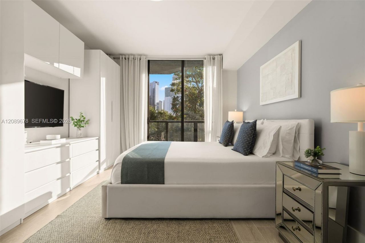 201 SW 17th Rd , Unit 511, Miami, FL 33129 Photo