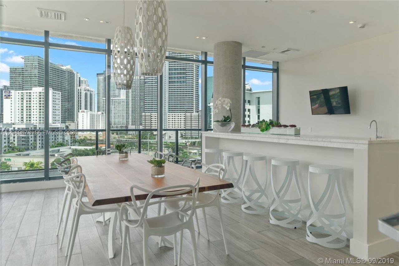 201 SW 17th Rd , Unit 511, Miami, FL 33129 Photo