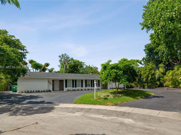 7770 SW 106th Ter, Unit 7770, Pinecrest, FL 33156