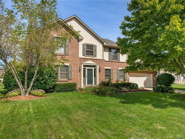 2895 Cobblestone Crossing Court, Centerville, OH 45458