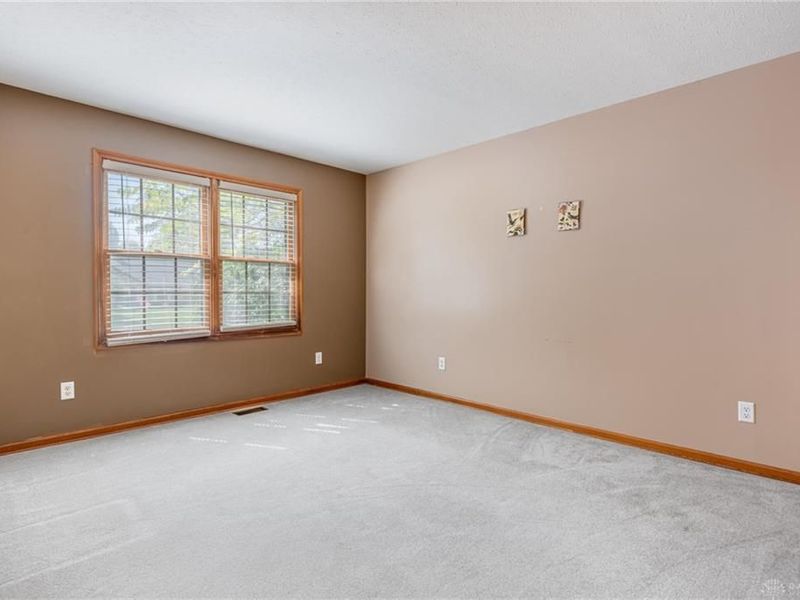 2895 Cobblestone Crossing Court, Centerville, OH 45458 Photo 15