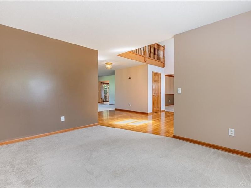 2895 Cobblestone Crossing Court, Centerville, OH 45458 Photo 16