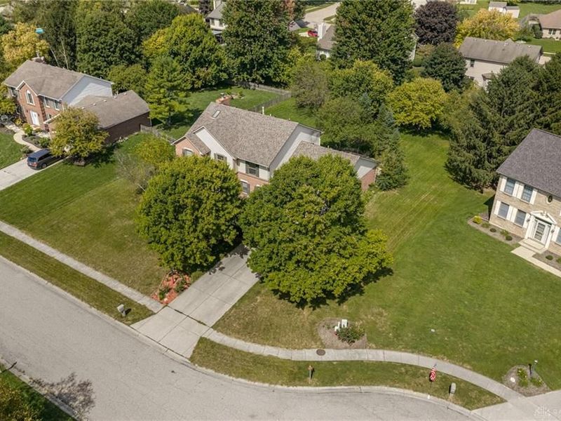 2895 Cobblestone Crossing Court, Centerville, OH 45458 Photo 45