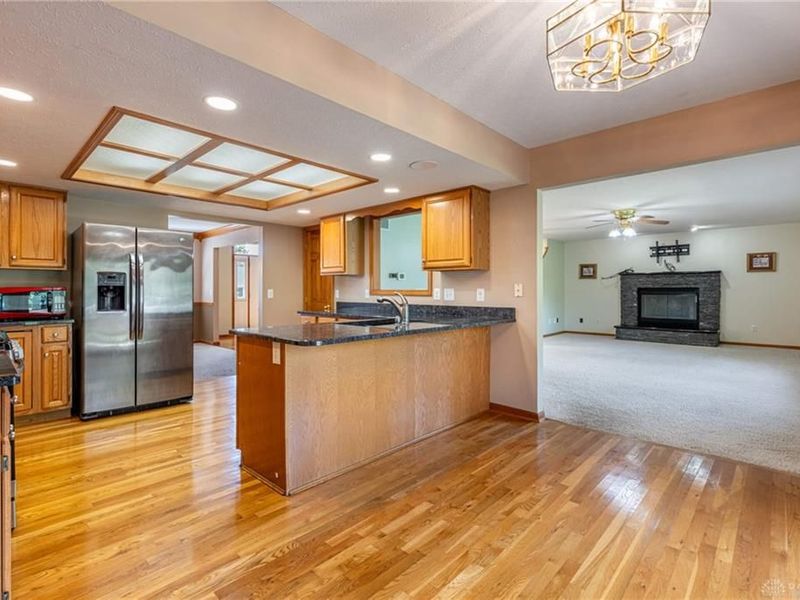 2895 Cobblestone Crossing Court, Centerville, OH 45458 Photo 8