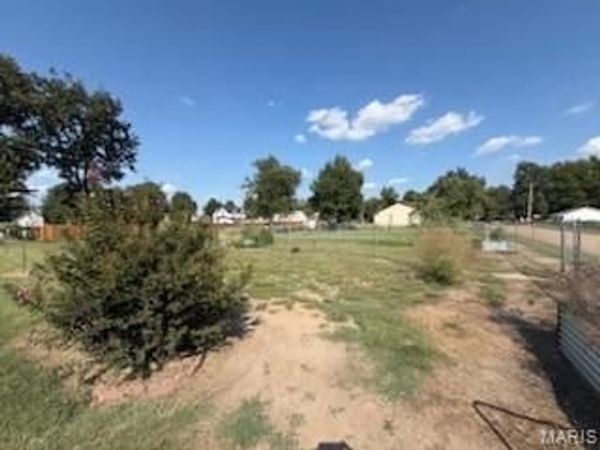 314 Dorothy Street , Sikeston, MO 63801