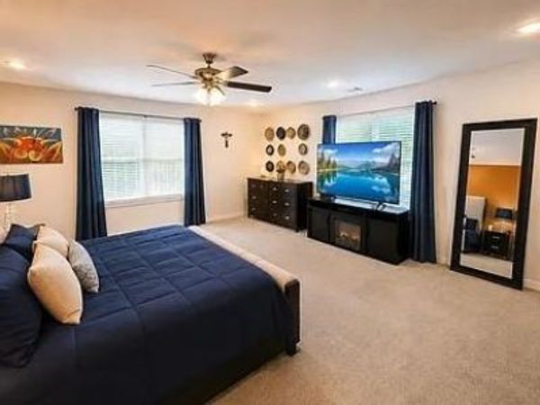 4660 Raleigh Dalton , Dallas, TX 75227