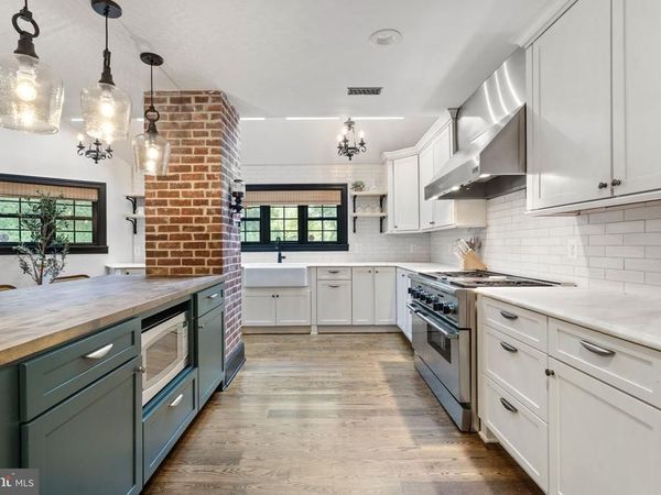 1040 WHITE SANDS DRIVE , LUSBY, MD 20657