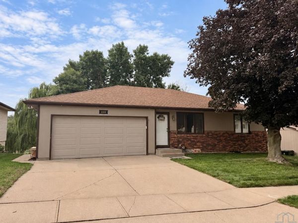 4308 Seger Avenue, Sioux City, IA 51106
