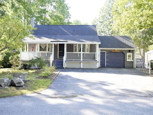 22 Adams Avenue, Seabrook, NH 03874
