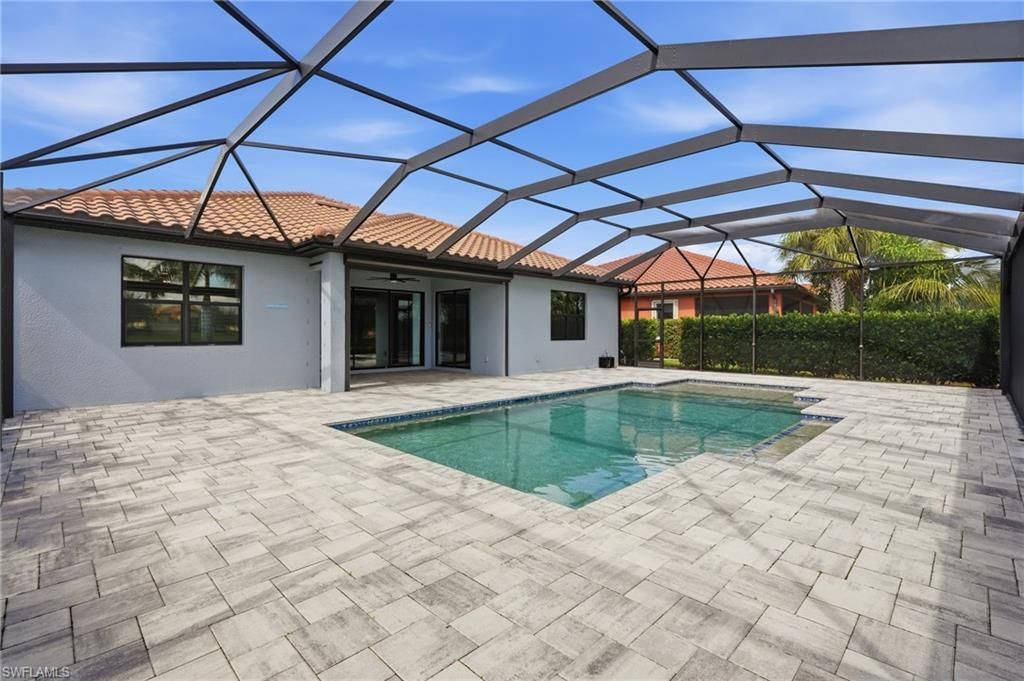 10081 Avalon Lake Cir, Fort Myers, FL 33913 Photo