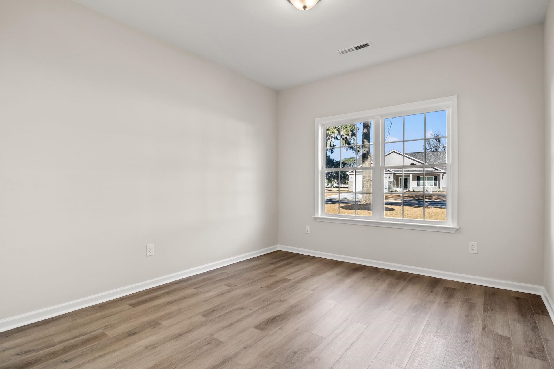 2573 Old Charleston Rd. Photo 15