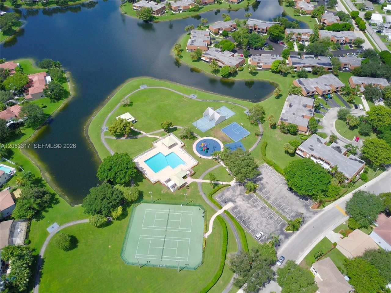1738 SW 108th Way, Davie, FL 33324 Photo