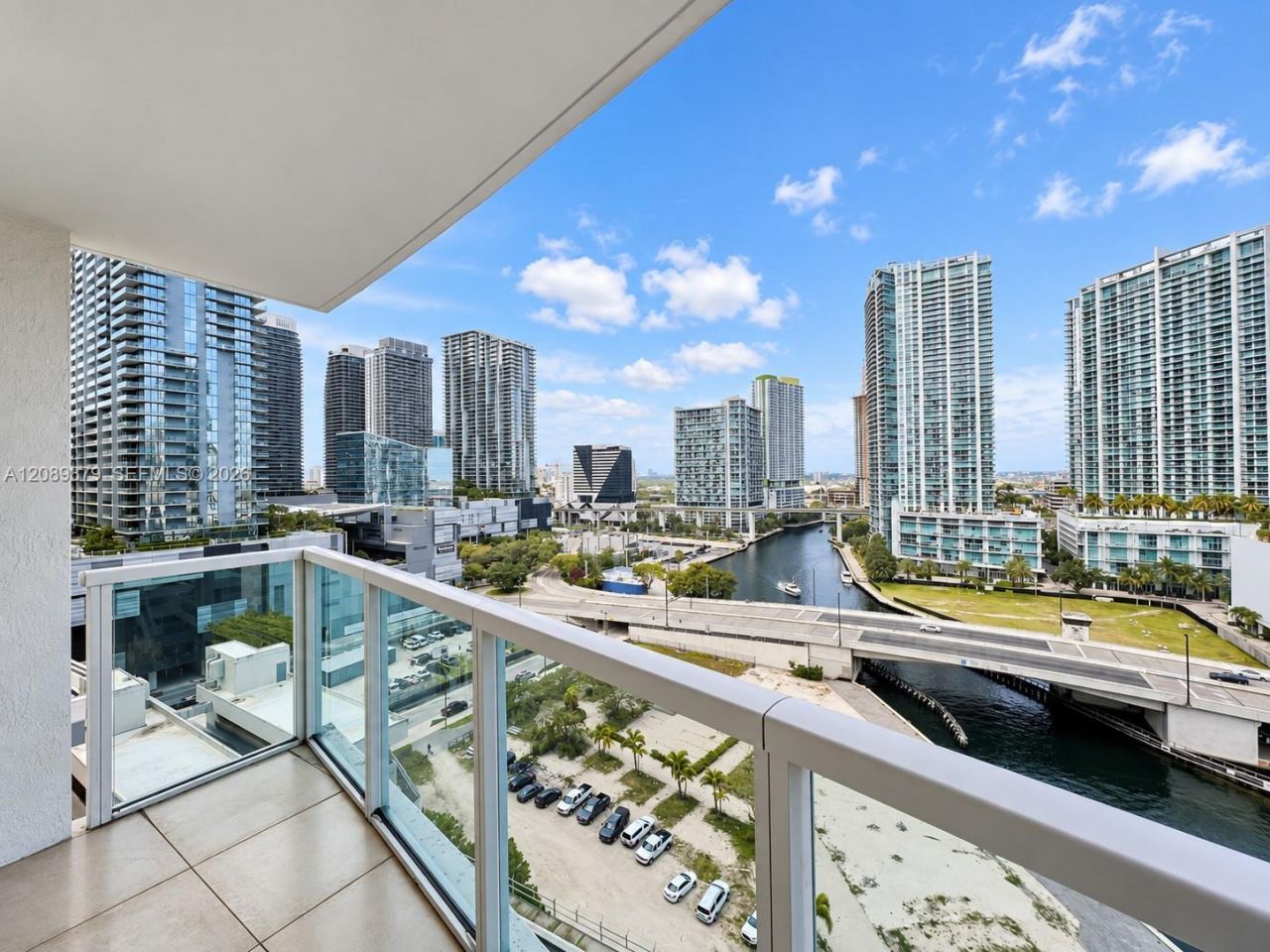 31 SE 5th St, Unit 1805, Miami, FL 33131 Photo