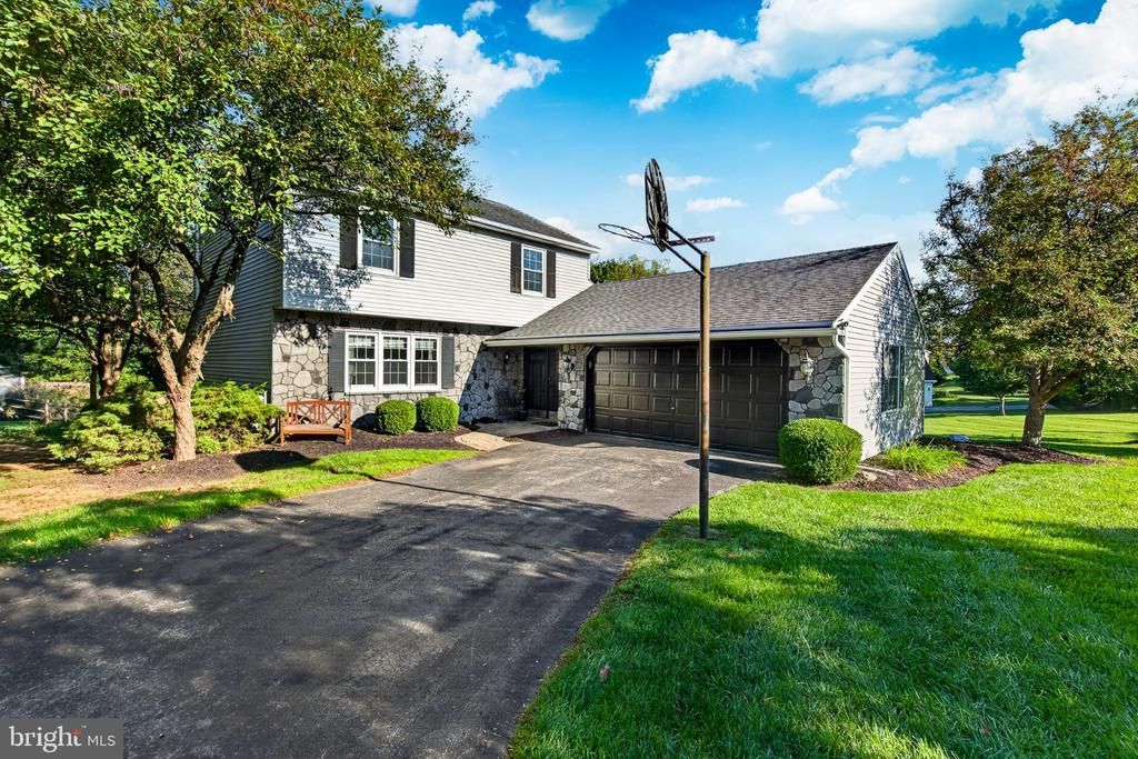 103 WYNNEWOOD DRIVE , COATESVILLE, PA 19320