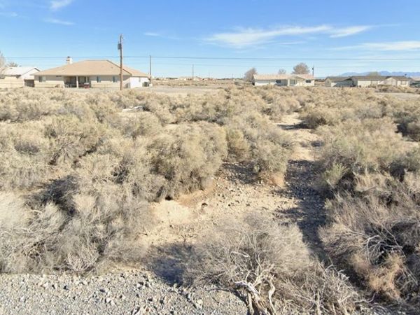 2491 Mandy Avenue , Pahrump, NV 89048