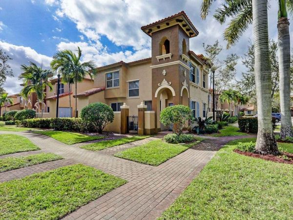 6550 Morgan Hill Trail, Unit 1901, Royal Palm Beach, FL 33411